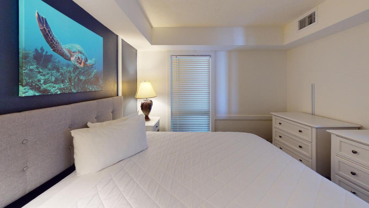 Willow Bay 704 Oceanfront Suite, Renovated Spring 2023 Desirable Golden Mile Location マートルビーチ エクステリア 写真